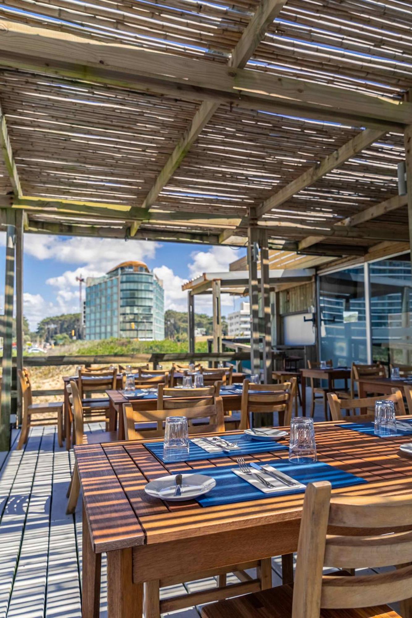 The Grand Hotel Punta del Este Exterior foto The restaurant