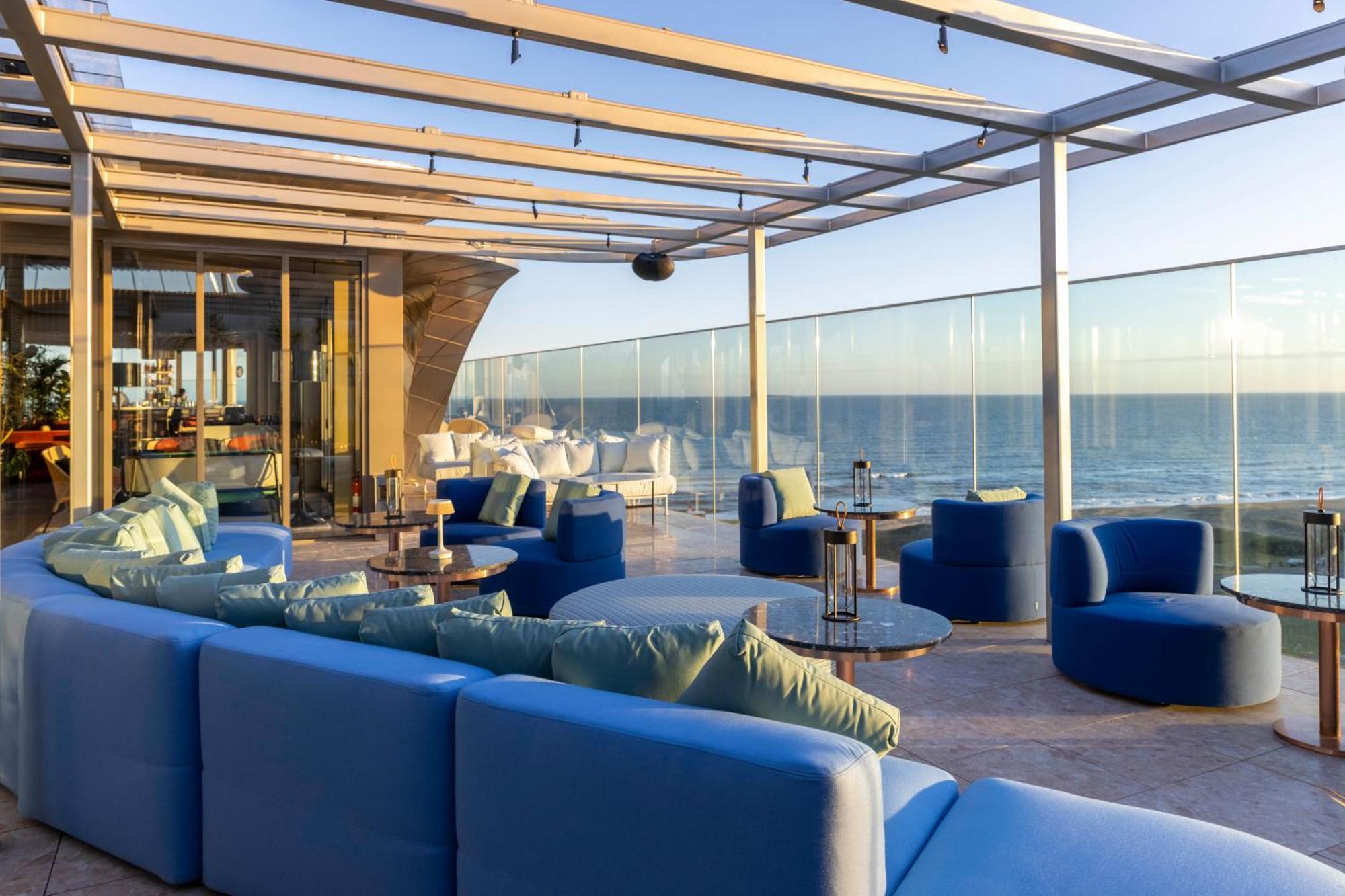 The Grand Hotel Punta del Este Exterior foto The Sky Bar