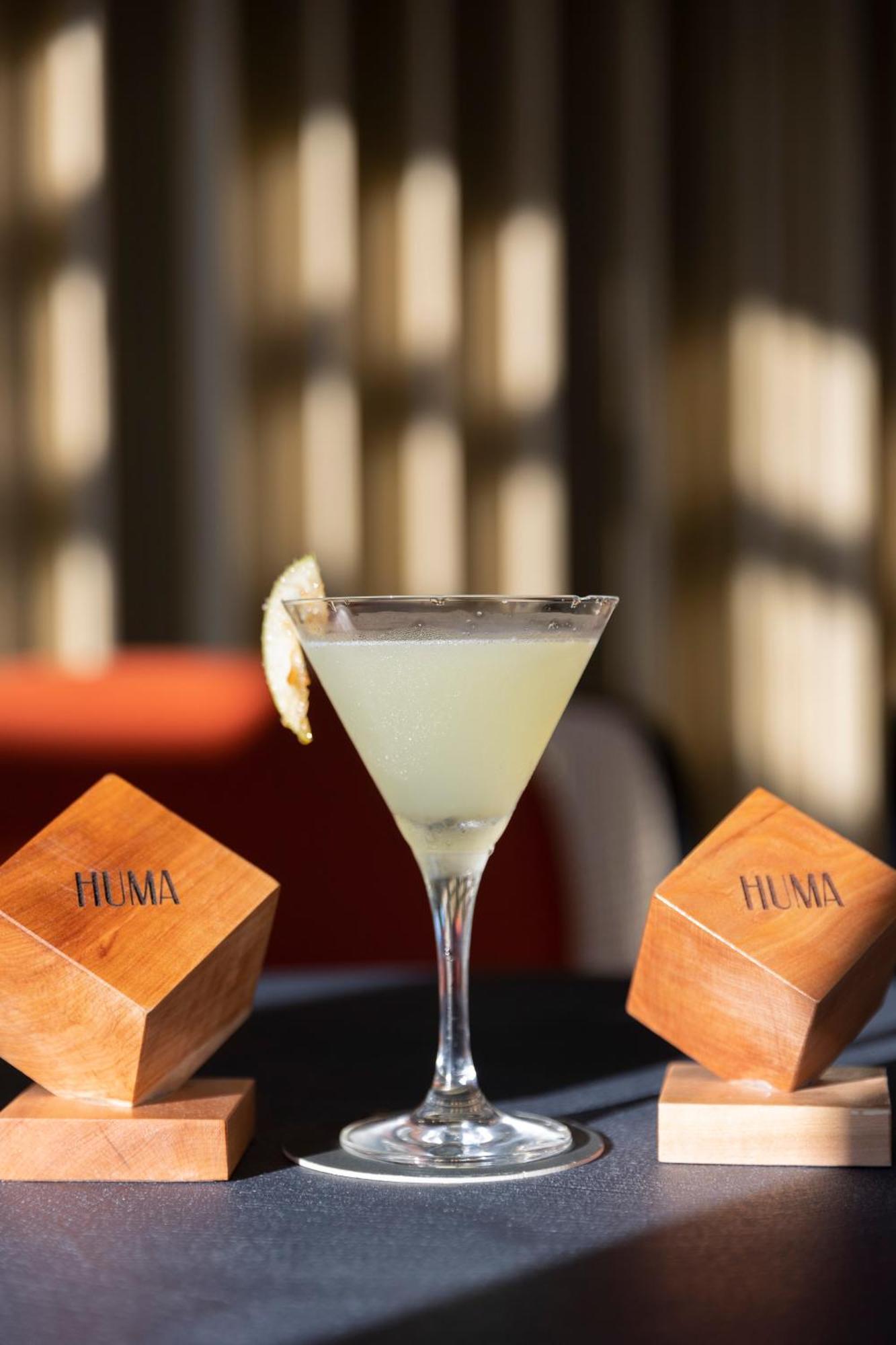 The Grand Hotel Punta del Este Exterior foto A lemon drop martini